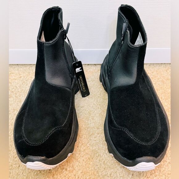 NWT SOREL Kinetic Breakthru Acadia Black Suede Bootie Women's Sz 7 - Picture 4 of 13